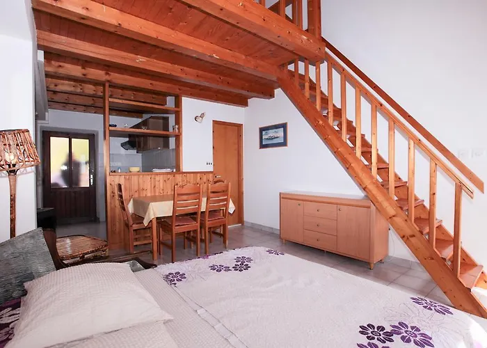 아파트 Viki Podobuče