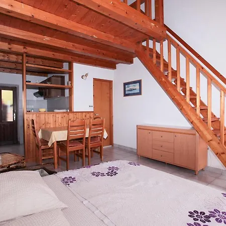 Apartamento Viki Podobuče